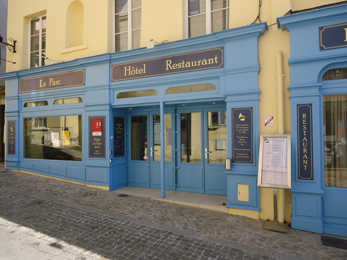 Hotel Le Parc Marly-le-Roi Exteriör bild